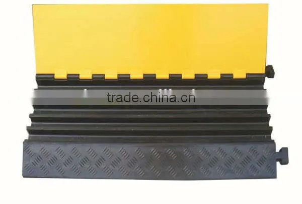 Pvc and Rubber 5 Channel Cable Protector for Truck Hose 5 Channel Rubber Cable Cross Stage Cable Protector photo-2