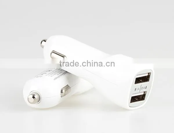 Hot Sellling 5v 2a Dual Usb Output Universal Mini Car Charger for Ipad and Mobile Phone photo-3