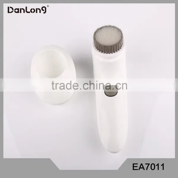 Home Use Skin Renew Scrubber Facial Cleaning Ultrasonic Scrubber photo-3