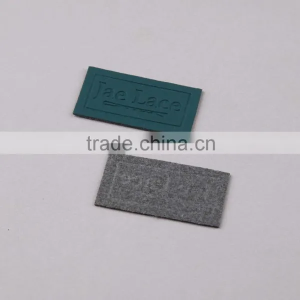 Green Color Embossed Logo Fake Leather Patch PU Label photo-2