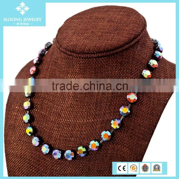 Wholesale Crystal Fashion Statement Necklace in China photo-2