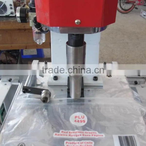 20KHz Ultrasonic Welder Generator on PE, PP, PVC Bag Making Machine photo-2