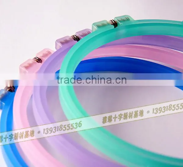 Embroidery Hoops of Different Size for DIY Craft Lace Embroidery photo-6