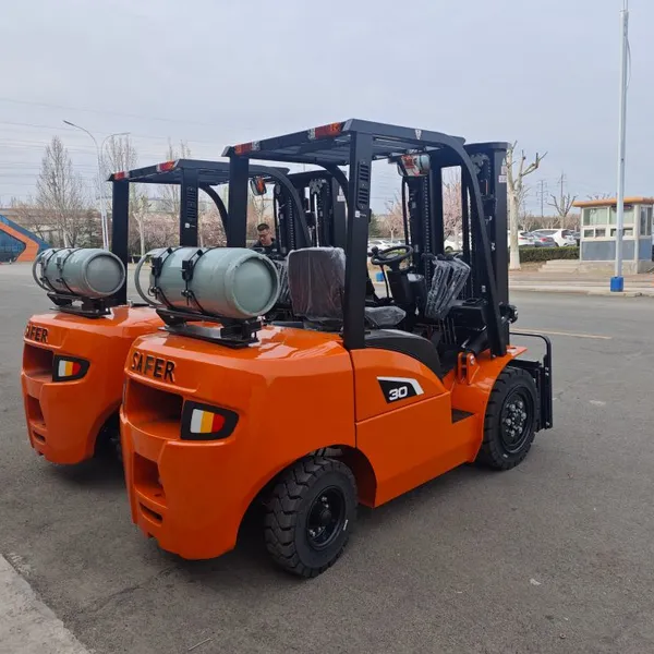 1.5 Ton 1.8 Ton Gasoline LPG Powered Counterbalance Forklift With CE Certification photo-4