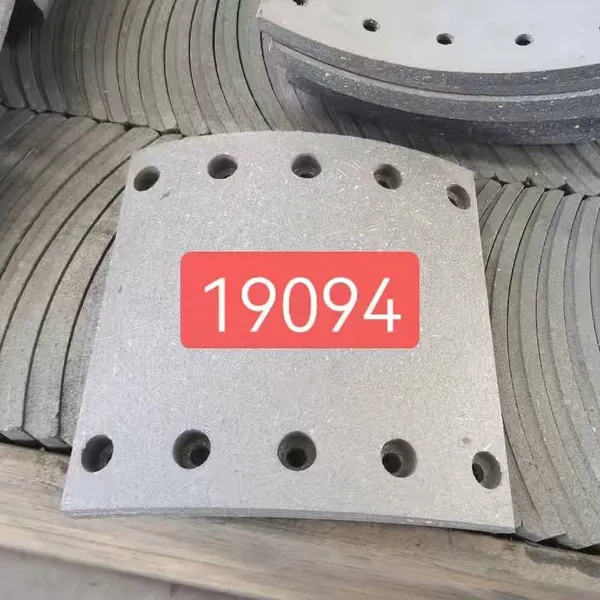 CHHBRAKE Durable Heavy Duty 19032 CV Brake Lining for Trucks photo-2