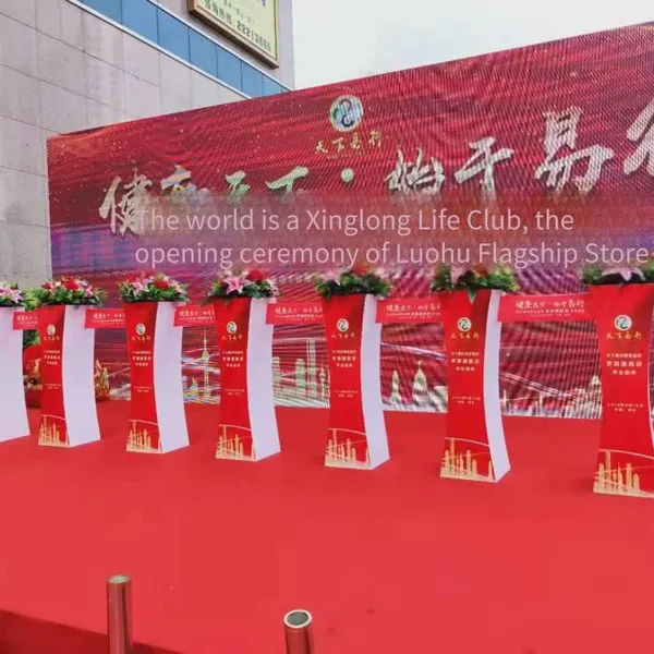 innovative and creative scroll launching platform with dry ice lifting function