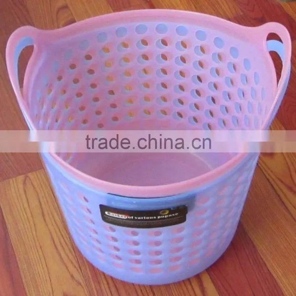 Portalble Plastic Basket for Clothing Storage photo-4