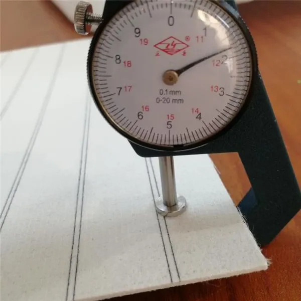 Cavort 1.75mm Stitch Bond Nonwoven Insole Sheet For Footwear photo-2
