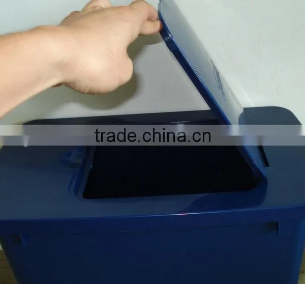 2015 New 30L Plastic Pet Chow Container Storage Box Dog Food Container photo-3