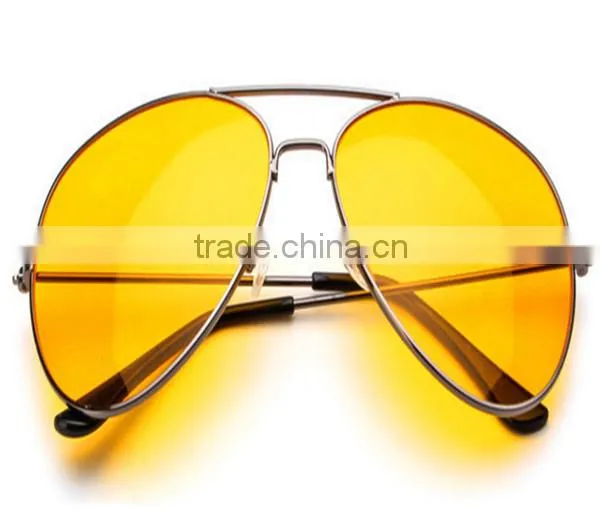 Yellow Unisex HD Night Vision Driving Anti Glare Glasses Eyewear photo-3