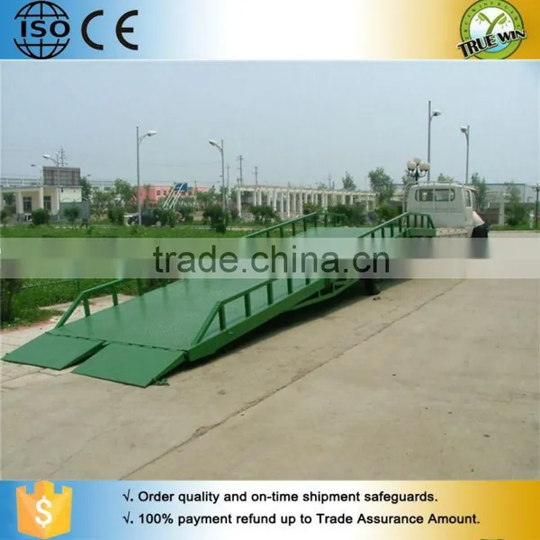 Convenient Mobile Dock Leveler photo-5