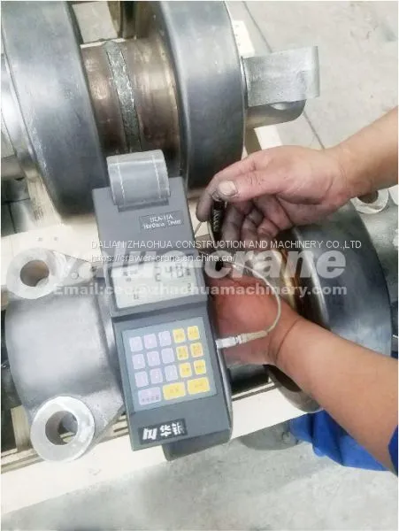 Crawler Crane Undercarriage Parts Hitachi U106A Track Roller Ottom Roller Top Roller Factory Sale