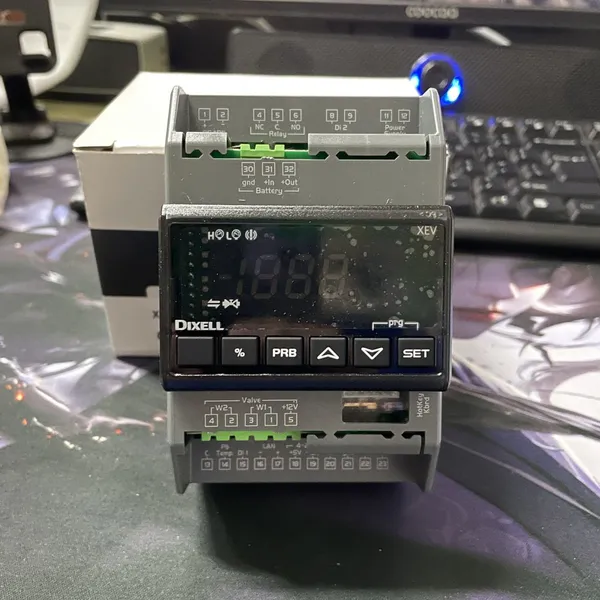 Dixell Dealer Electronic Expansion Valve Controller XEV22D-1P1C0 Stepping Driver