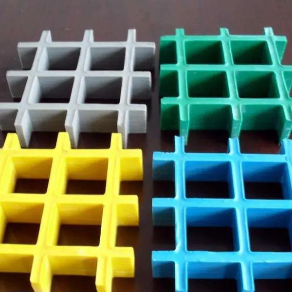 Custom Molded & Pultruded FRP/GRP Fiberglass Grating, Corrosion Resistant for Chemical & Wastewater Plants photo-3