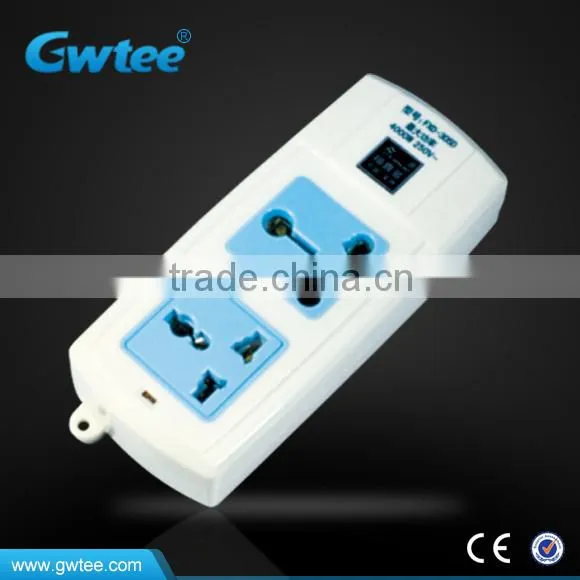 Universal plug wall sockets