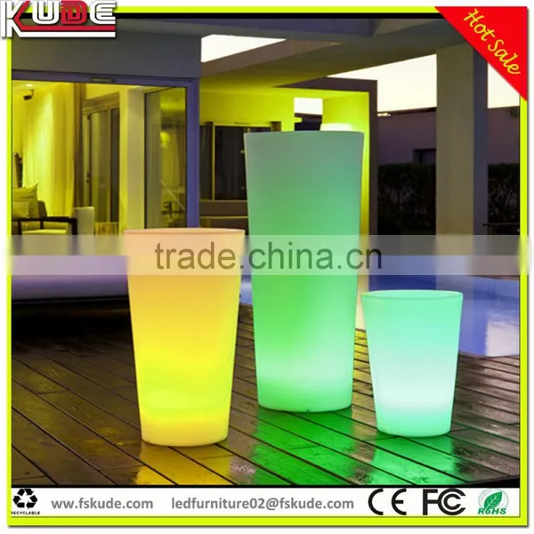 IP65 Waterproof LED Light PE Plastic Planter and Flower Pot With RGB Lighting photo-6