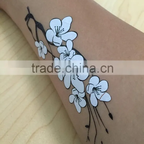 Customize Logo Fashion Silk Screen Temporary Metallic White Tattoo Sticker