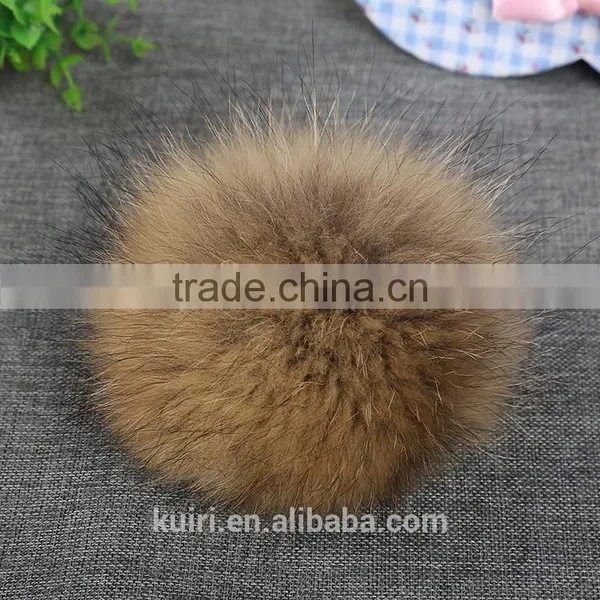 14 - 15cm Raccoon Fur Ball Fur Pom Poms Fur Pompom for Hat Winter Skullies Beanies Hat Cap Bag Key Chain Clothes photo-2