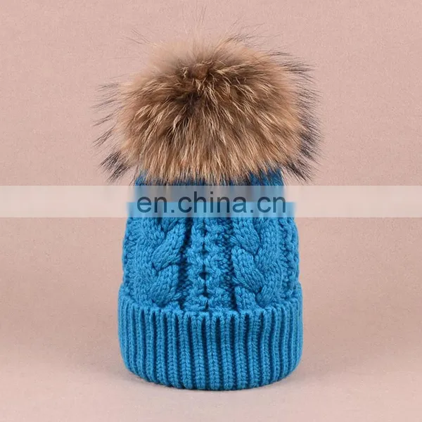 Jumbo Genuine Raccoon Fur Pom Balls Hats Knitted Twist Pattern Hats photo-2