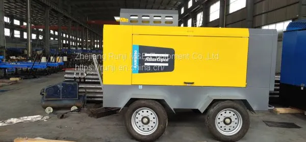 Компрессор воздуха Atlas Copco модели XAMS850C производительностью 24 м³/мин при давлении 8