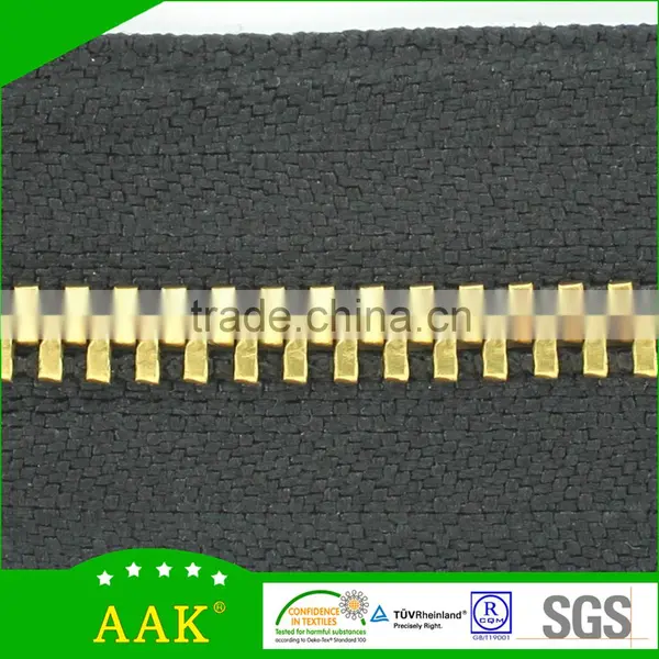 Ladies Jeans Factory China Matching Production 4# Brass y Teeth C/E Zippers photo-5