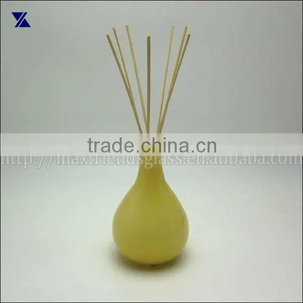 Glass Perfume Bottle , Glass Diffuser, Glass Bud Vase for Home Deco, 250ml, Hand Made Glass