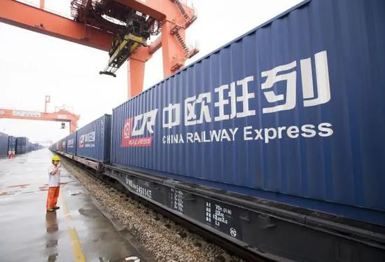 Sea, Air, Railway, and Truck Transportation Services From China to Italy Amazon FBA Service photo-5