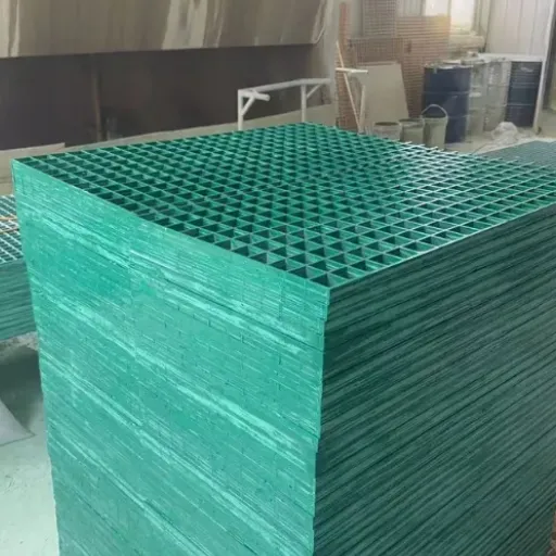 Corrosion Resistant GRP Grating 1.5m x 3m Sheets With UV Protection for Chemical Plants