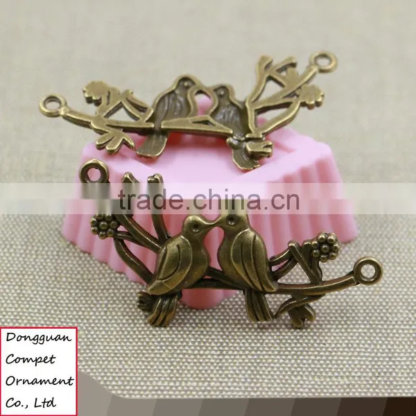 Wholesale Diy Jewelry Zinc Alloy Branch Kissing Birds Pendant photo-2