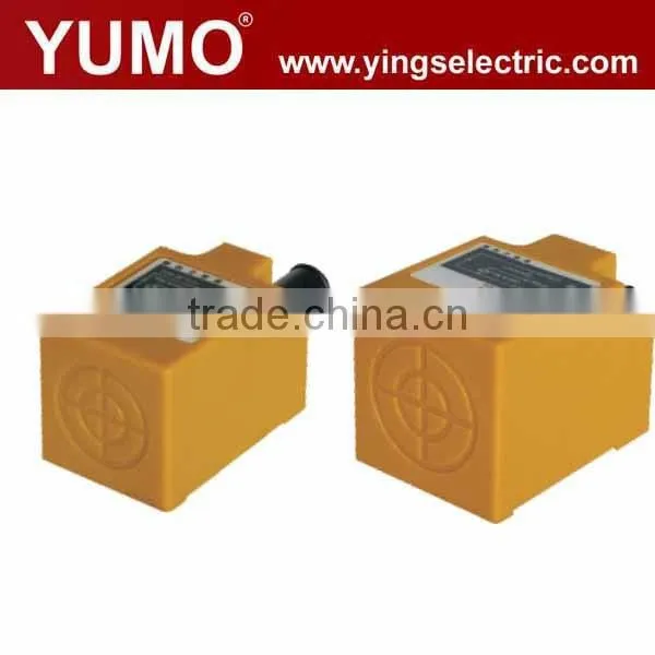 17X17X28 PS08 Series Red LED IP67 Horn Square Type Inductive Proximity Switch Sensor photo-4