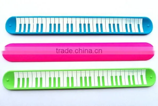 Custom Silicone Slap Snap Ruler Bracelet Wristband Sillicone Slap Wristband photo-4