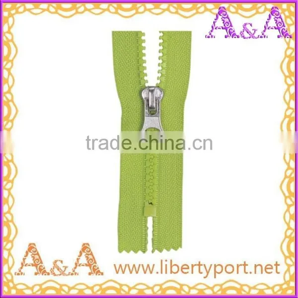 #5 Auto Lock Open-end Woven Tape Resin Plastic Zipper photo-6
