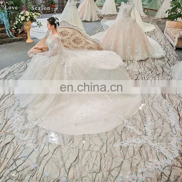 Gt902 2017 Luxury High Quality Cape White Muslim Lace Bridal Gown Muslim Wedding Dress photo-2