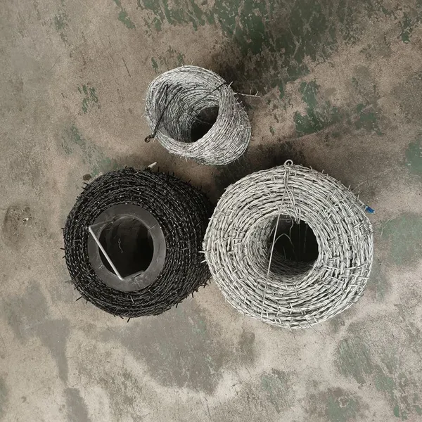 Standard Barbed Wire Galvanized Barbed Wire Mesh 500 Meters photo-3