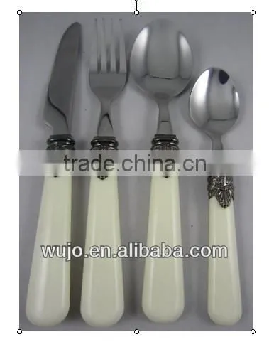 2014 New Design PP Handle Stainless Steel Flatware Set