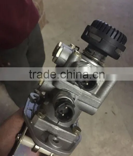 FAW Jiefang Truck Foot Valve photo-5