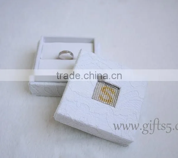 Elegant Wedding Ring Jewelry Box With Beaded Name Plate of S photo-3
