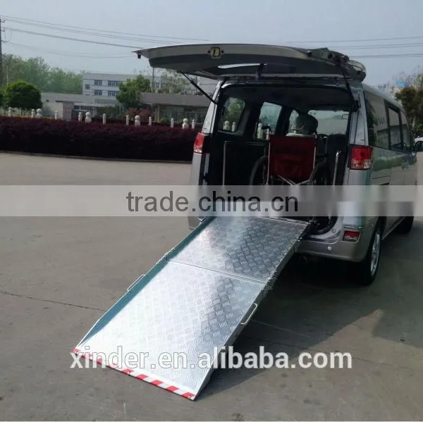 BMWR-201 Aluminum Manual Folding Car Motorcycle Wheelchair Ramp For Dongdeng Van Minivan photo-4