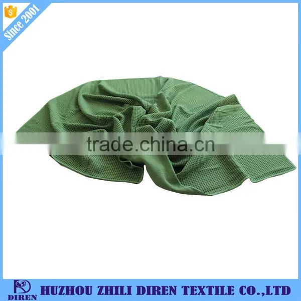 2017 Hot Sale Machine Washable Yoga Towel With Non-slip Silicone Dots Microfiber Towel photo-2