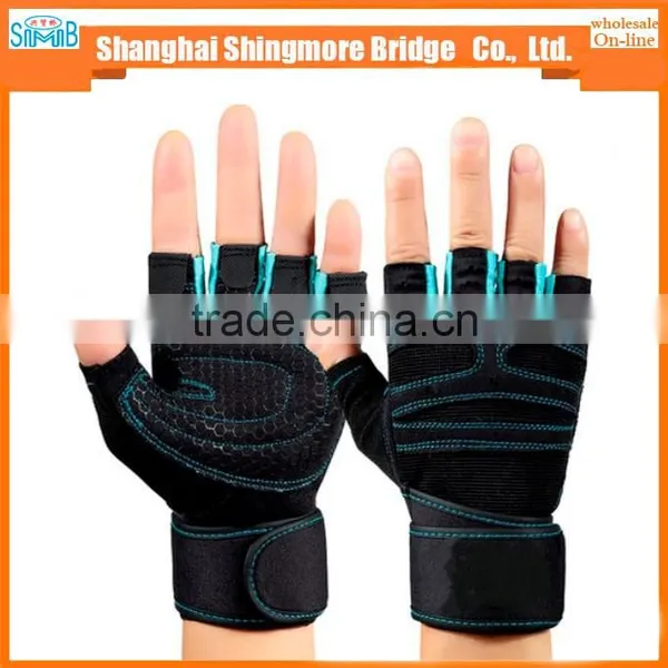 China Cheap Wholesale High Quality Sport Half-finger Glove for Outdoor photo-2