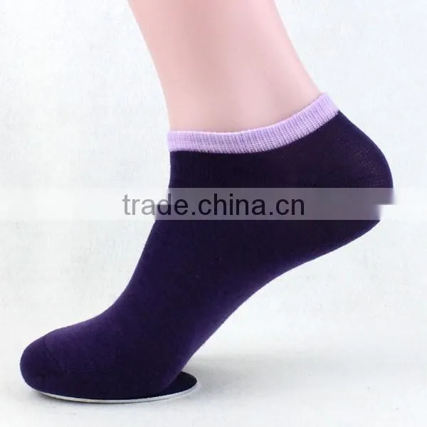 Solid Color Cheap Cotton Boat Men Socks photo-6