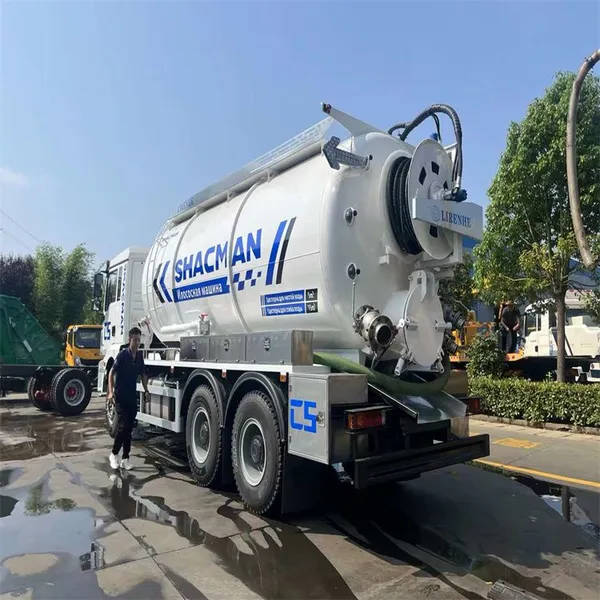 Customized 22 Square Meter Semi Trailer Oil Drilling Mud Suction Truck for Export photo-3