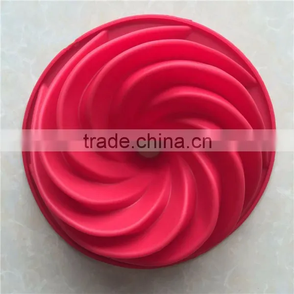 Big Swirl Shape Silicone Butter Cake Mould Kitchen Baking Tools photo-2