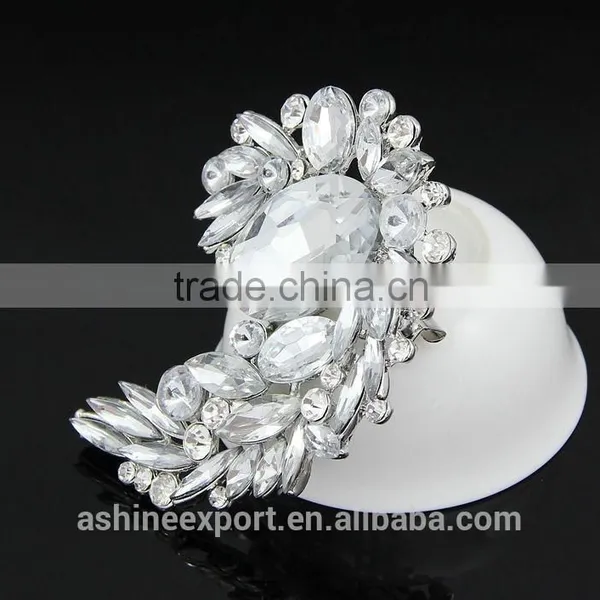 Beautiful Cheap Elegant Bulk Crystal Flower Rhinestone Brooch/handmade Rhinestone Brooch photo-2