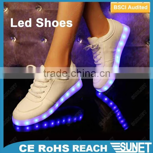 2016hot Sale Light Fashion High Top Night Runner Led Shoes photo-3