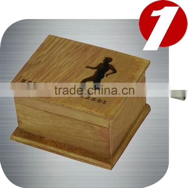 Square Shape and Hand Cranked Play Power Wholesale Music Box Wood