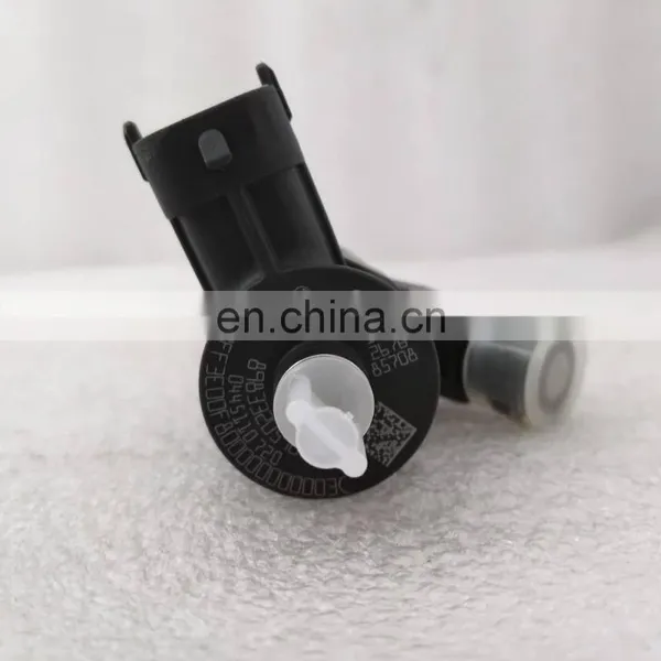 Bosch Common Rail Injector  0445110720 photo-4