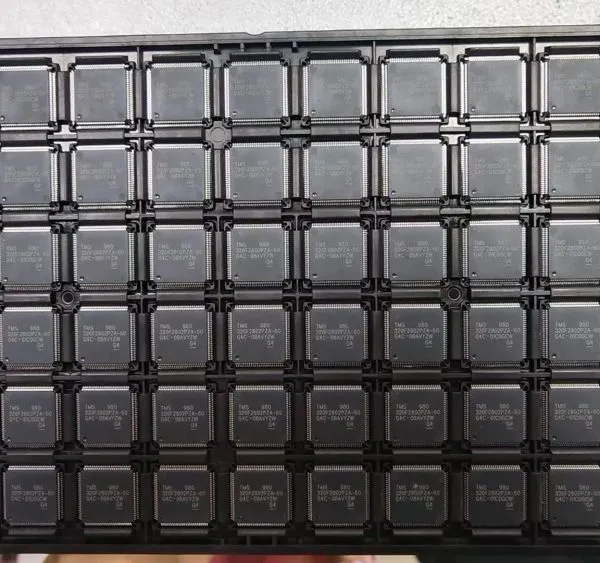 TMS320F2802PZA-60 LQFP-100 Microcontroller TI Original Stock photo-3