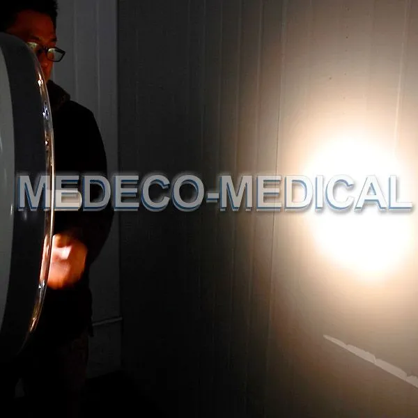 Surgery Room Shadowless Operating Light Wall Medical 500 Lamp photo-2