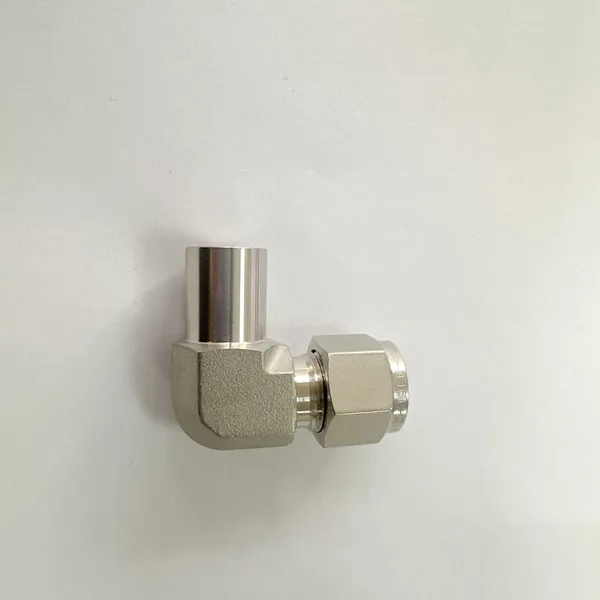 Corrosion-Resistant Double Ferrule Elbow for Chemical Processing photo-4